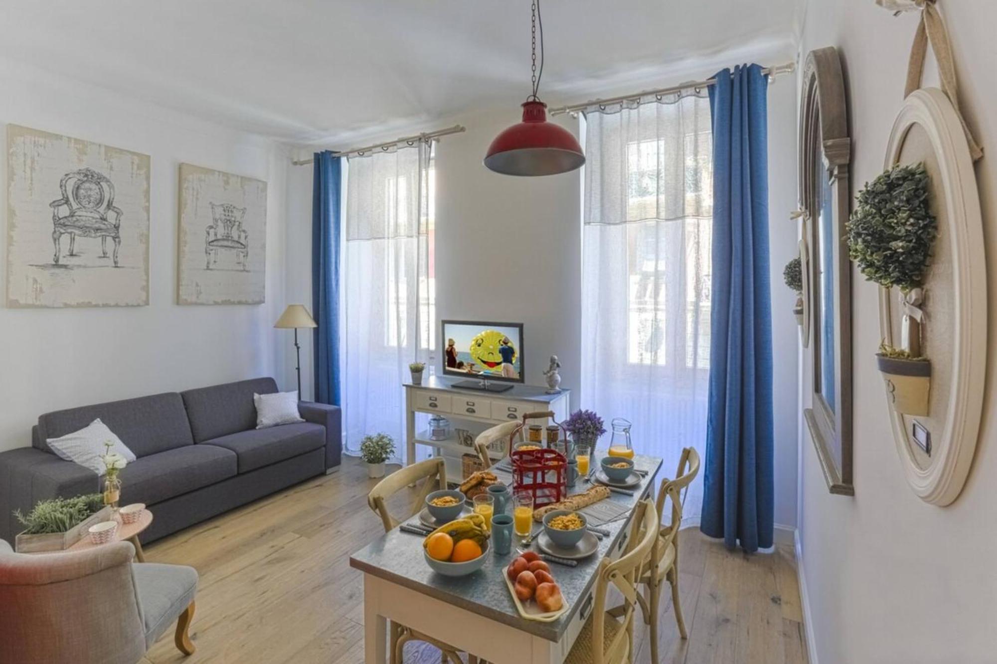 Cassini Gt - 1 Bedroom - Balcony - Place Garibaldi Nice Bagian luar foto